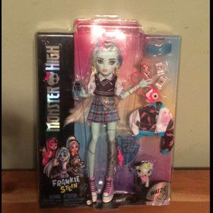Mattel Monster High Frankiestein doll 2022 reboot *New*